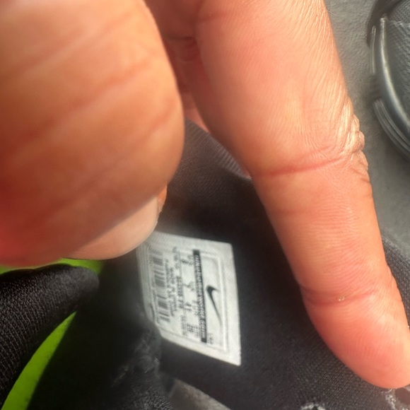 Nike HyperDunks 2016 - Picture 4 of 5